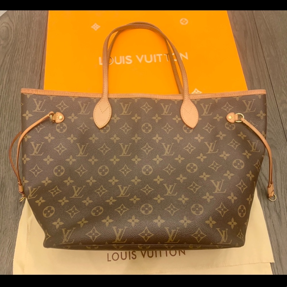 Authentic Louis Vuitton Neverfull PM